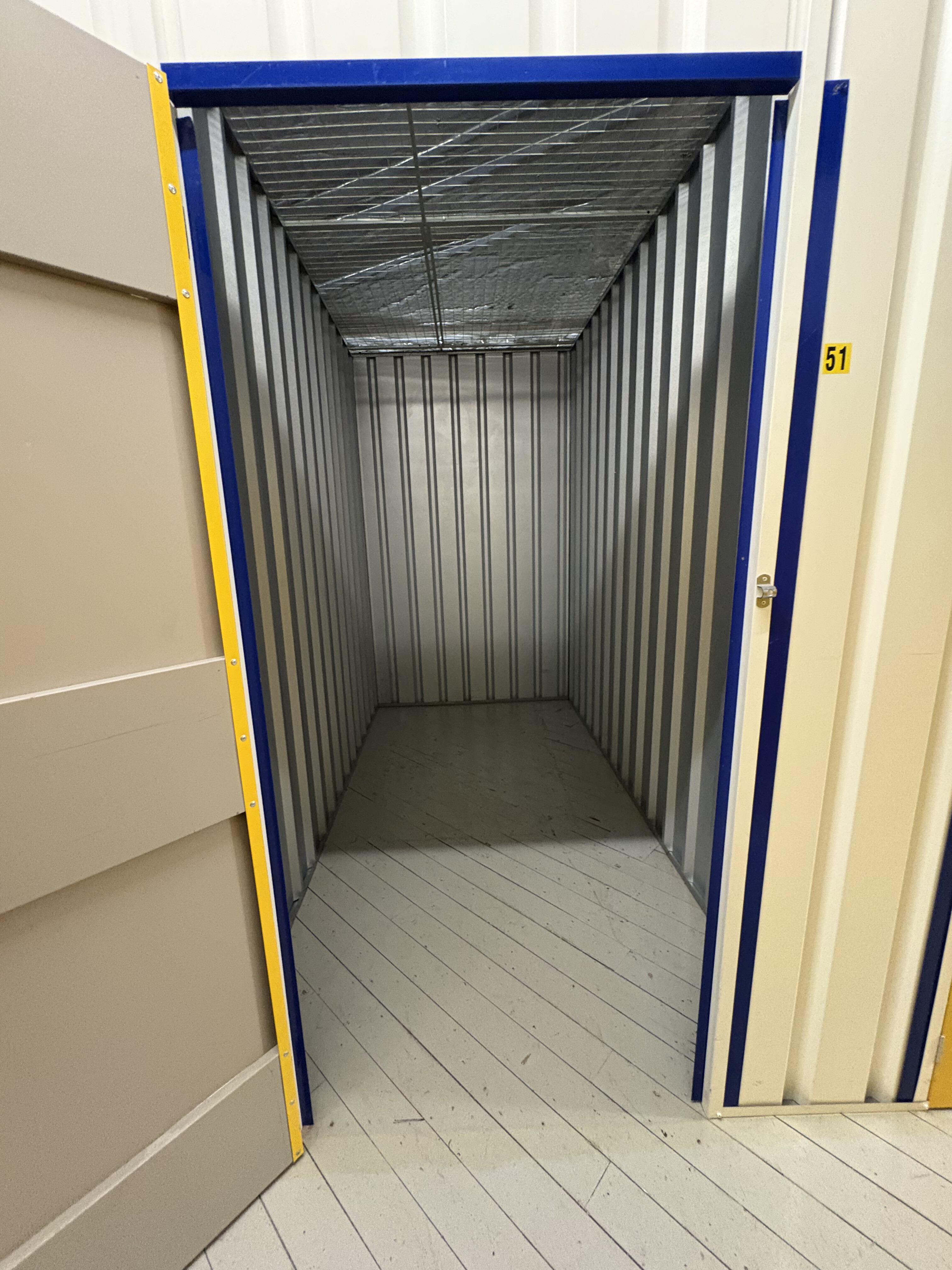 50 SQ FT - Small Van (1m wide door) Large Furniture/Stock